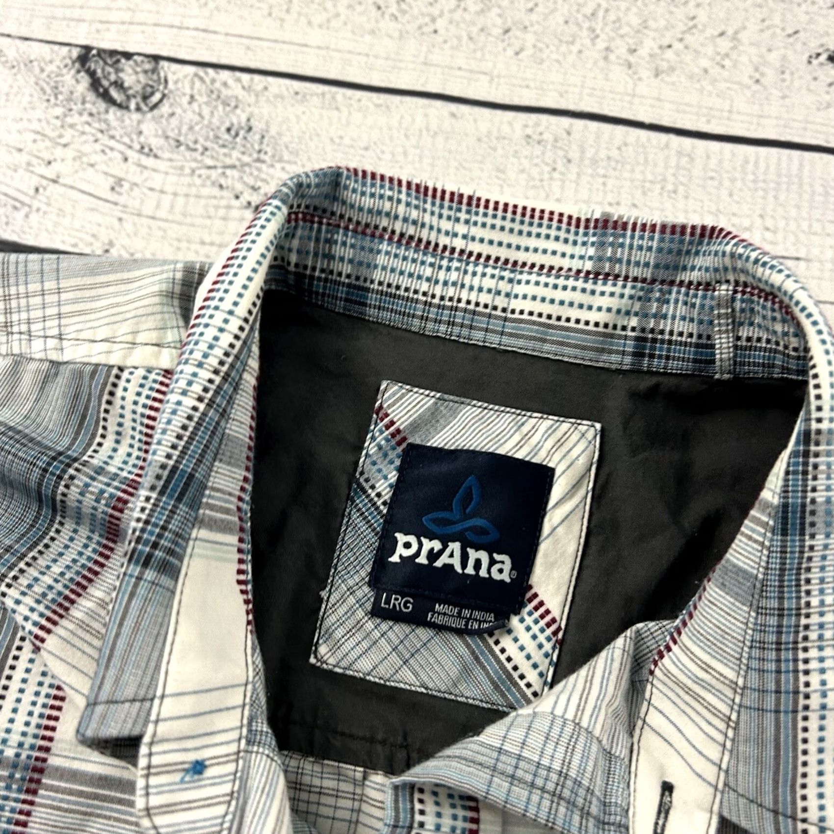 Prana prAna Short Sleeve Plaid Button Front Shirt Men L Blue White Multicolor Pattern Pocket Front Size US L / EU 52-54 / 3 - 2 Thumbnail