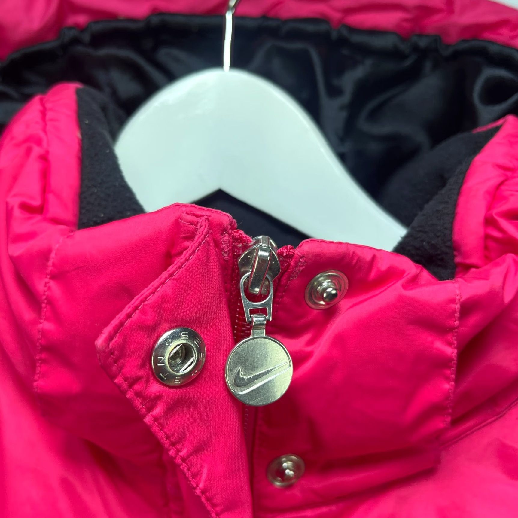 Nike VINTAGE Nike Y2K Puffer Jacket Womens Large Pink Size M / US 6-8 / IT 42-44 - 4 Thumbnail