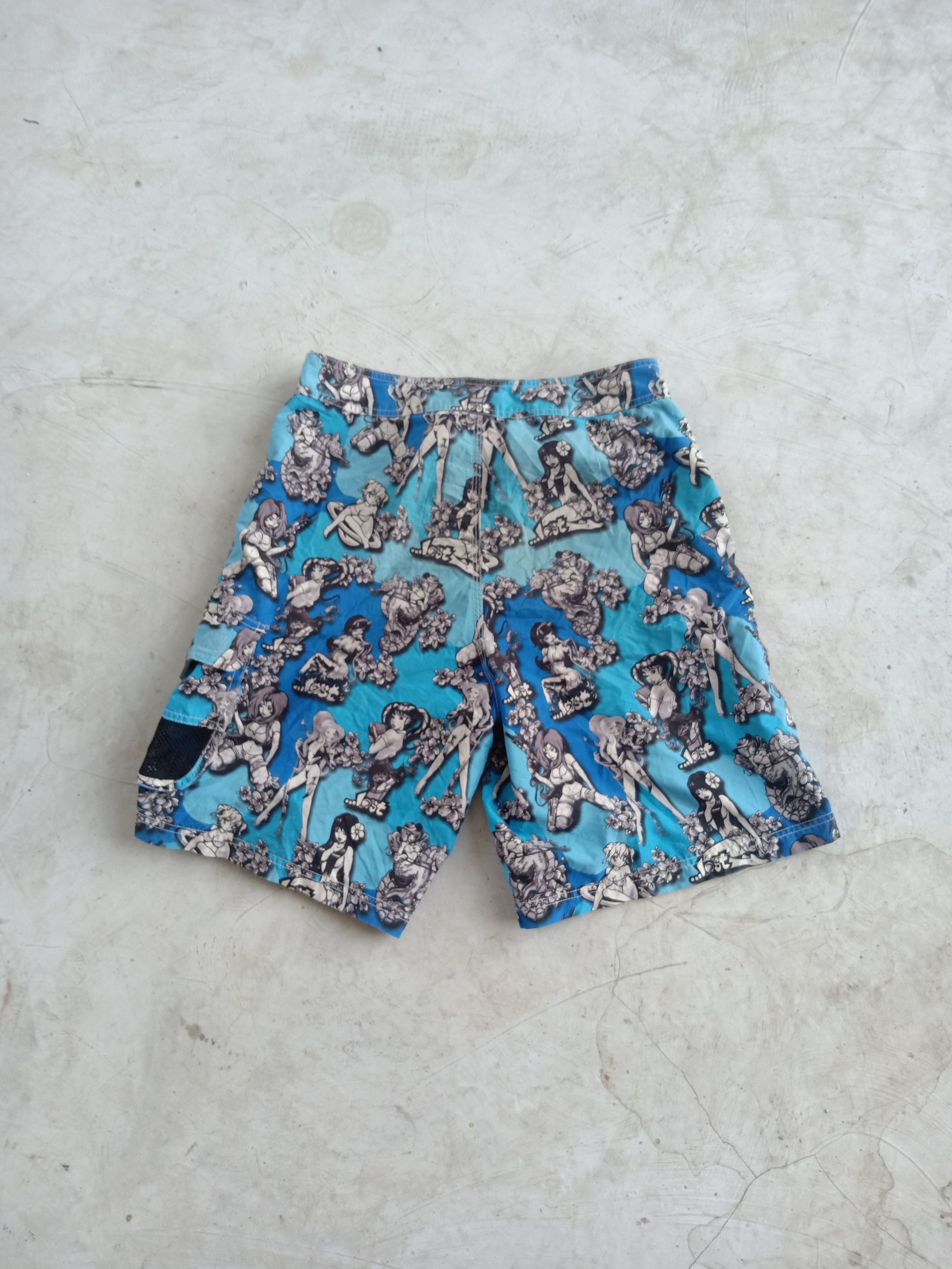 Lost Enterprises × Vans Vintage lost x Vans all over print pin-up girl board shorts Size US 32 / EU 48 - 6 Thumbnail