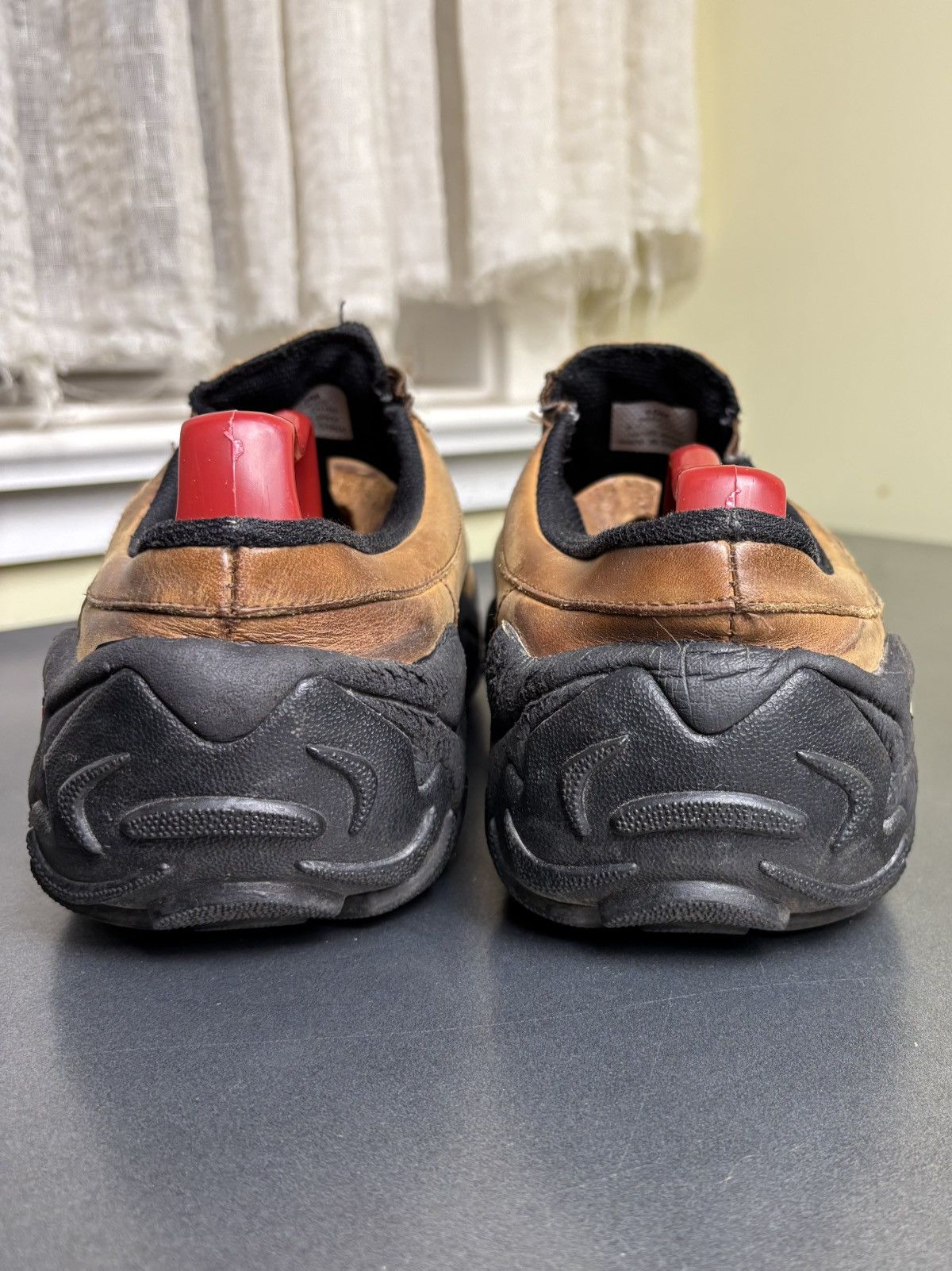 Tommy Hilfiger × Vintage Vintage Tommy Hilfiger Garden Clogs Outdoor Slipper Lug Mule Size US 10 / EU 43 - 7 Thumbnail