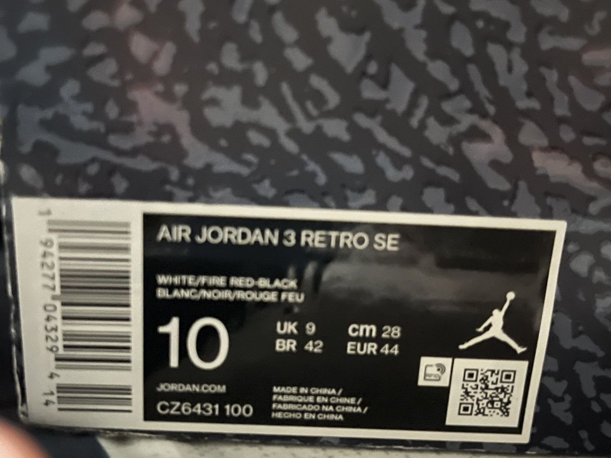 Jordan Brand × Nike Fire Red Jordan 3s Size US 10 / EU 43 - 6 Thumbnail