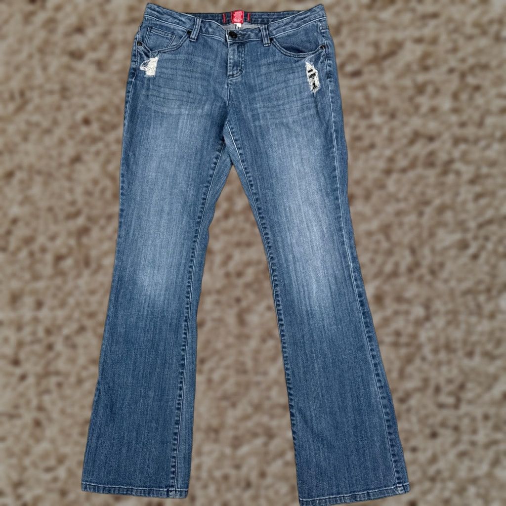 Vintage VINTAGE ELLE Jeans Womens 8 Blue Denim Bootcut Distressed Low Rise Cotton Blend 30x31 Slimming Stretch Regular 5-Pocket Design Boots Size 30" / US 8 / IT 44 - 1 Thumbnail