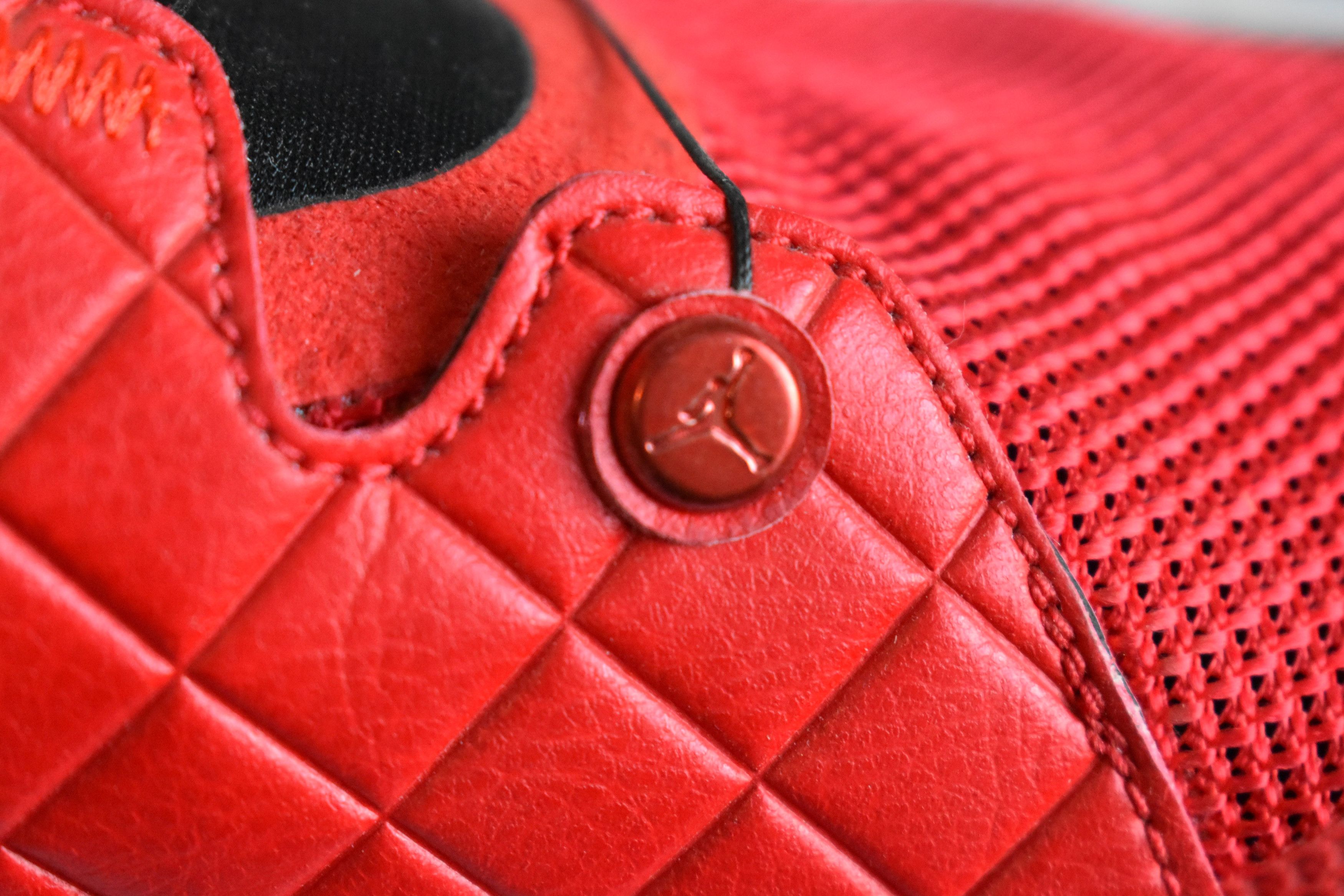 Jordan Brand Air Jordan 33 'University Red' Size US 10.5 / EU 43-44 - 12 Thumbnail