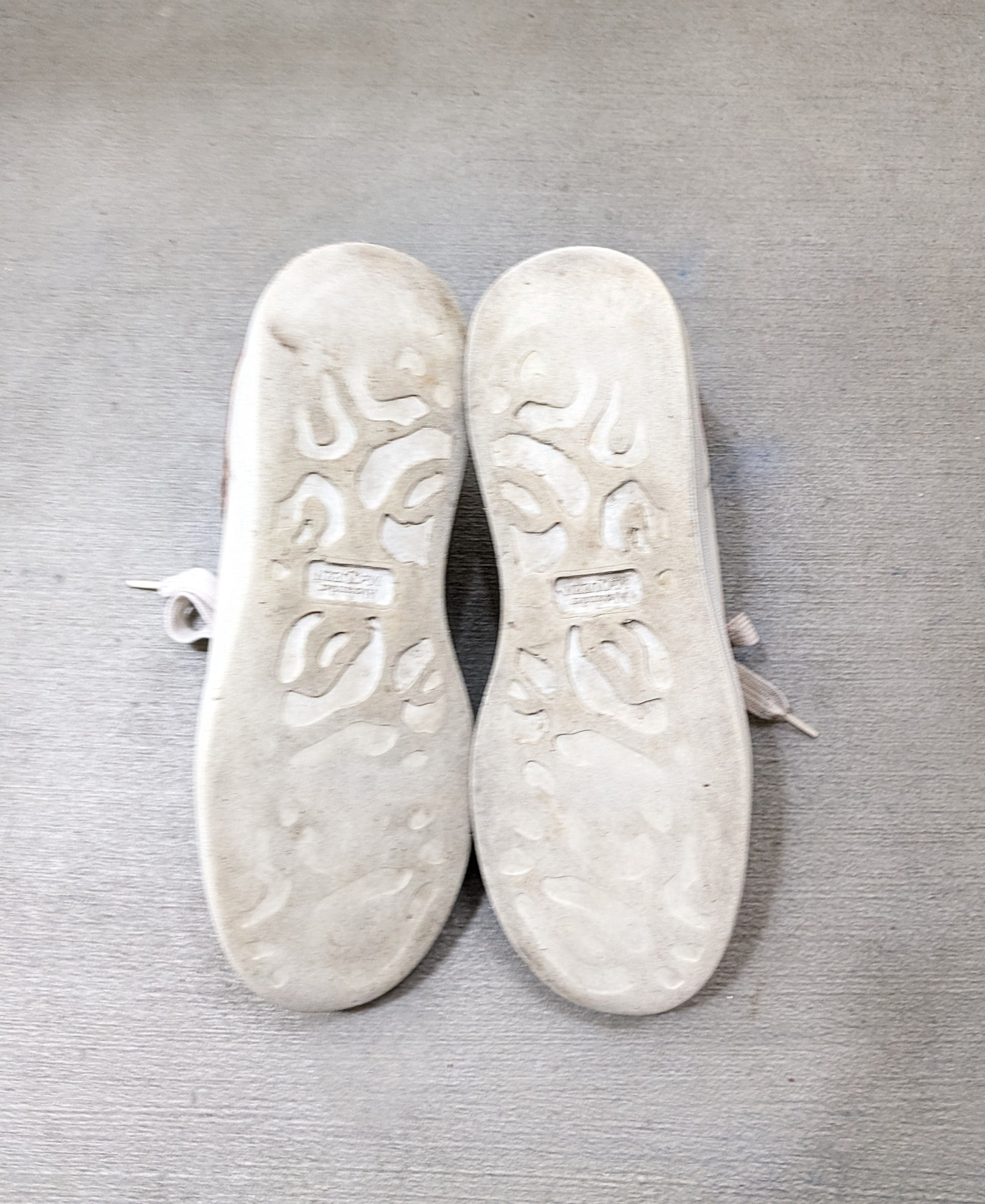 Alexander McQueen Alexander Mcqueen Oversized Larry Sneakers 11 44 White Size US 11 / EU 44 - 20 Thumbnail