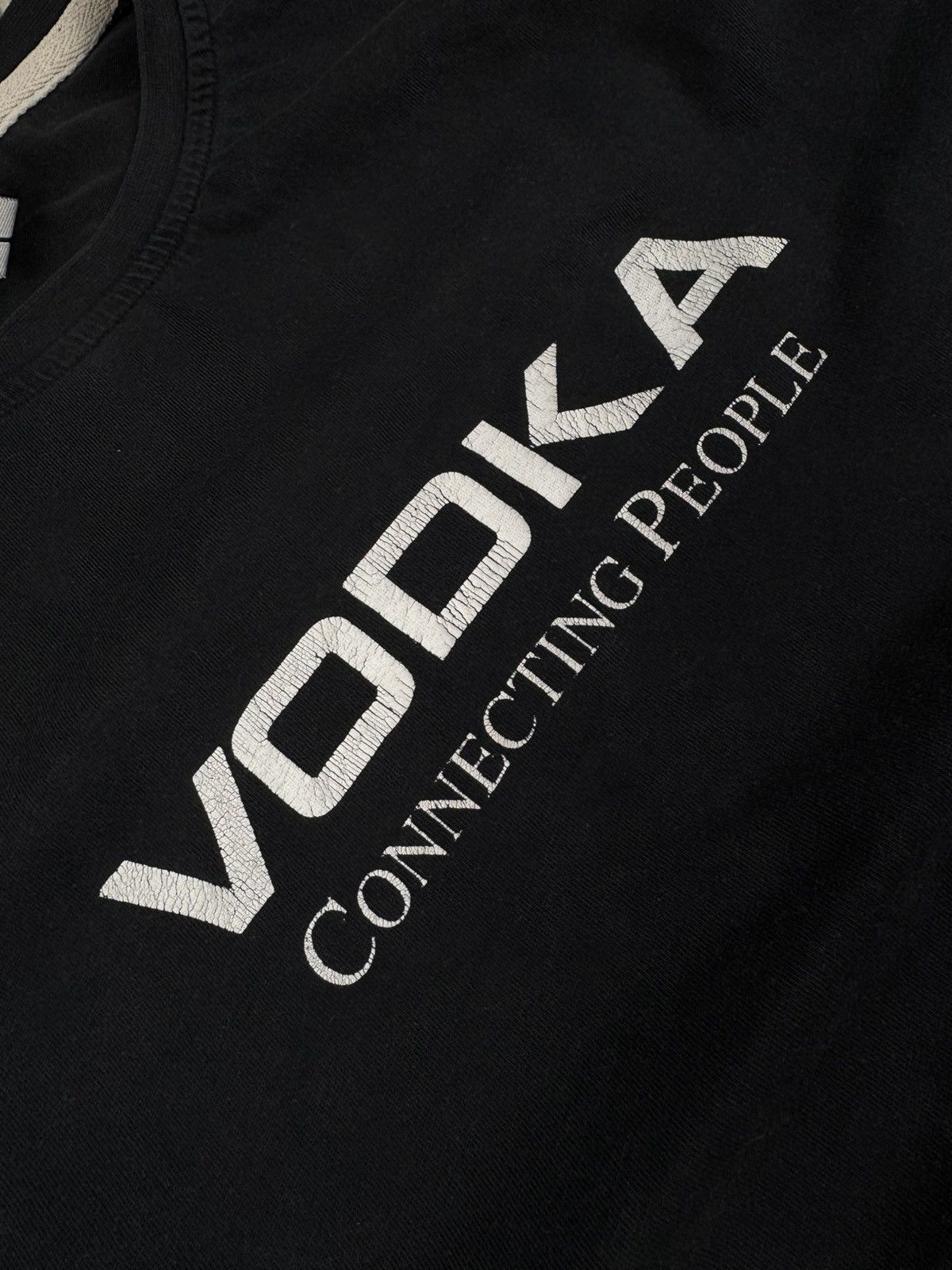 Vintage Vintage Y2K Vodka connecting people nokia parody funny rave Size US L / EU 52-54 / 3 - 4 Thumbnail