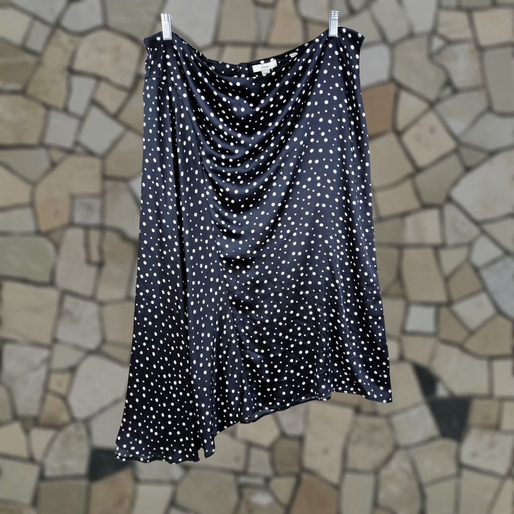 Vince Vince Skirt Womens 2XL Women Polka Dot Asymmetrical Navy Size Size 40" / US 18 - 1 Thumbnail