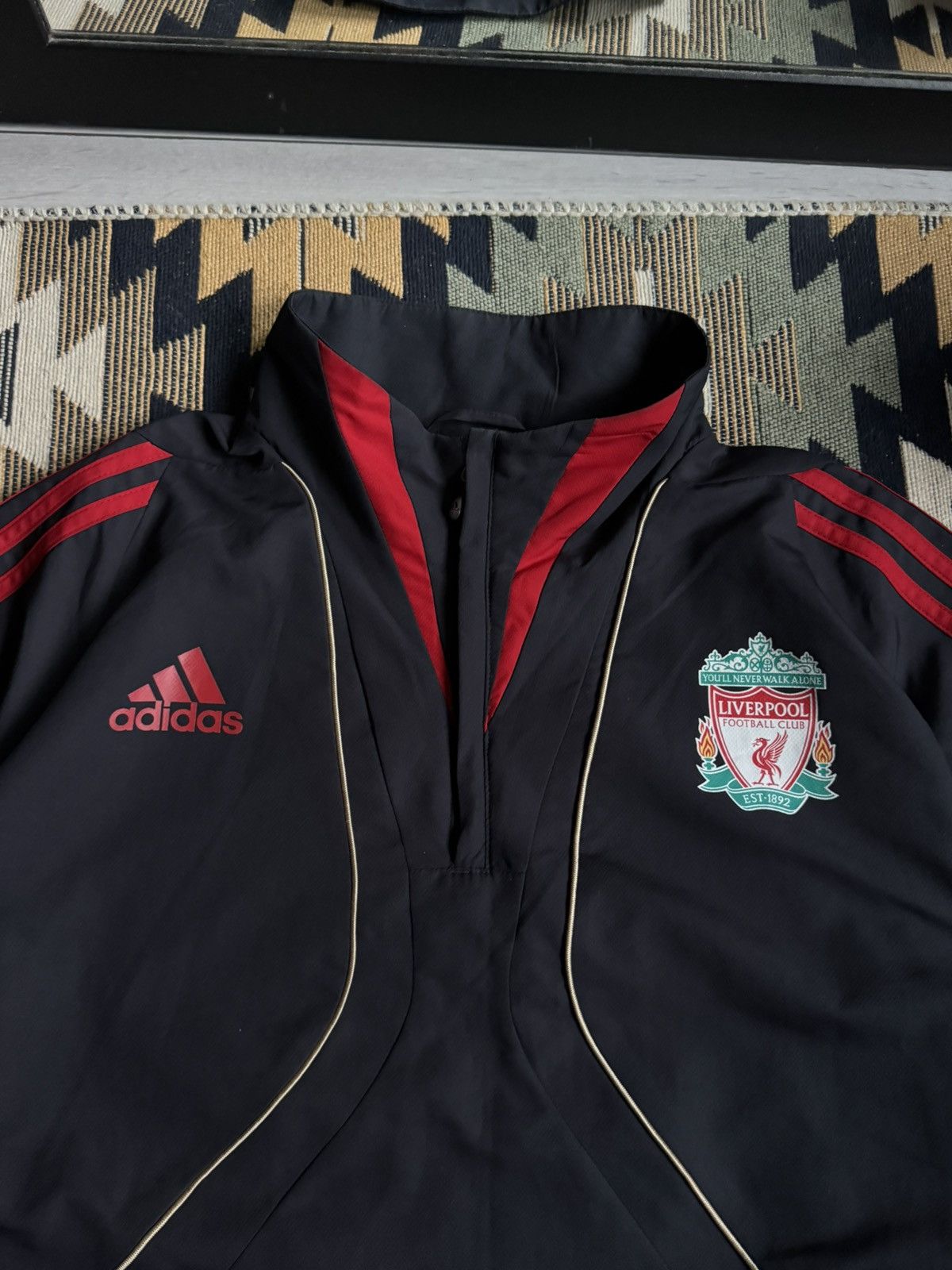 Adidas Vintage Adidas Liverpool 09/10 Carlsberg Nylon Jacket Size US L / EU 52-54 / 3 - 7 Thumbnail