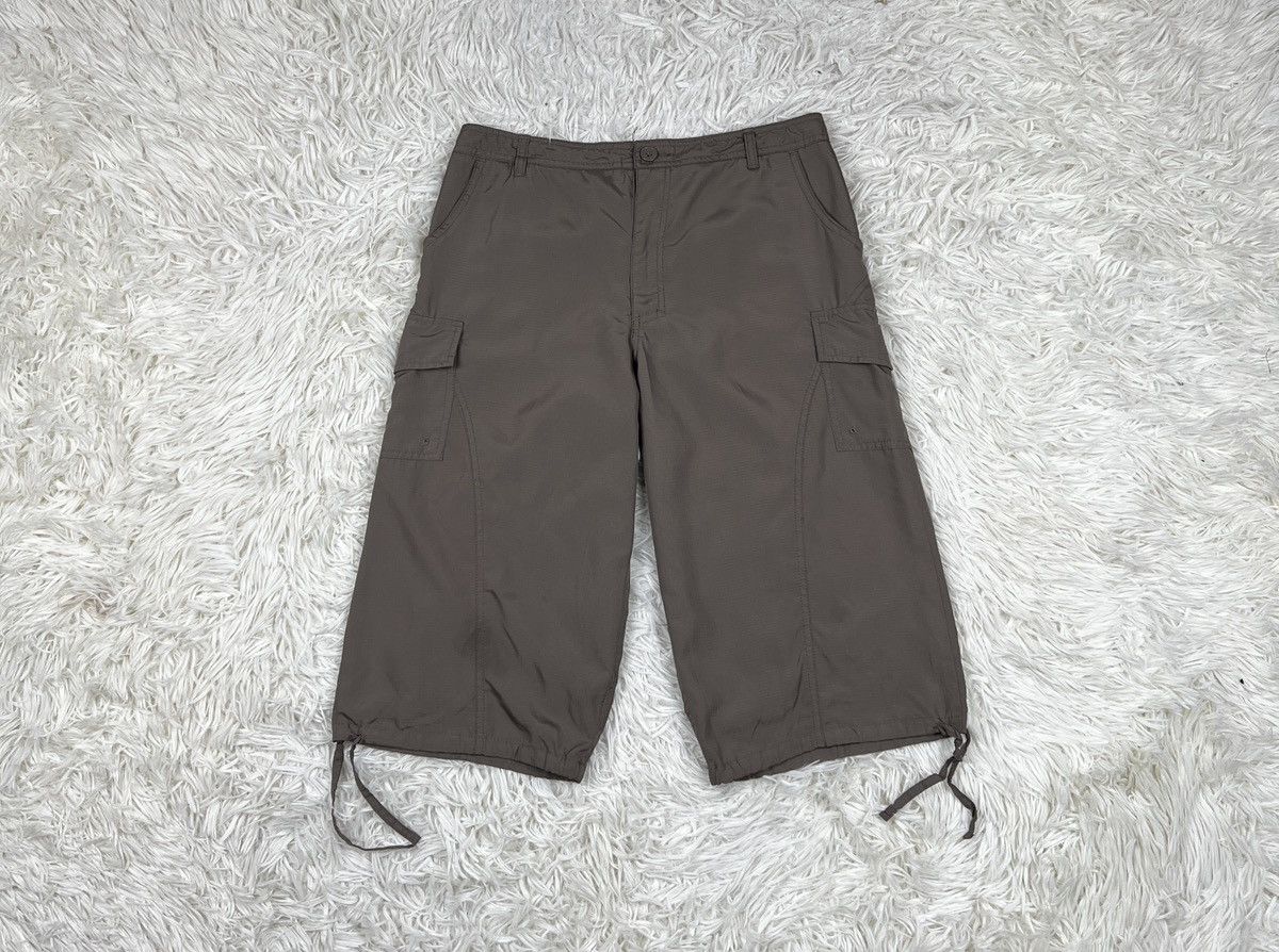 The Unbranded Brand Unbranded Cargo Short Pants Size US 32 / EU 48 - 1 Thumbnail