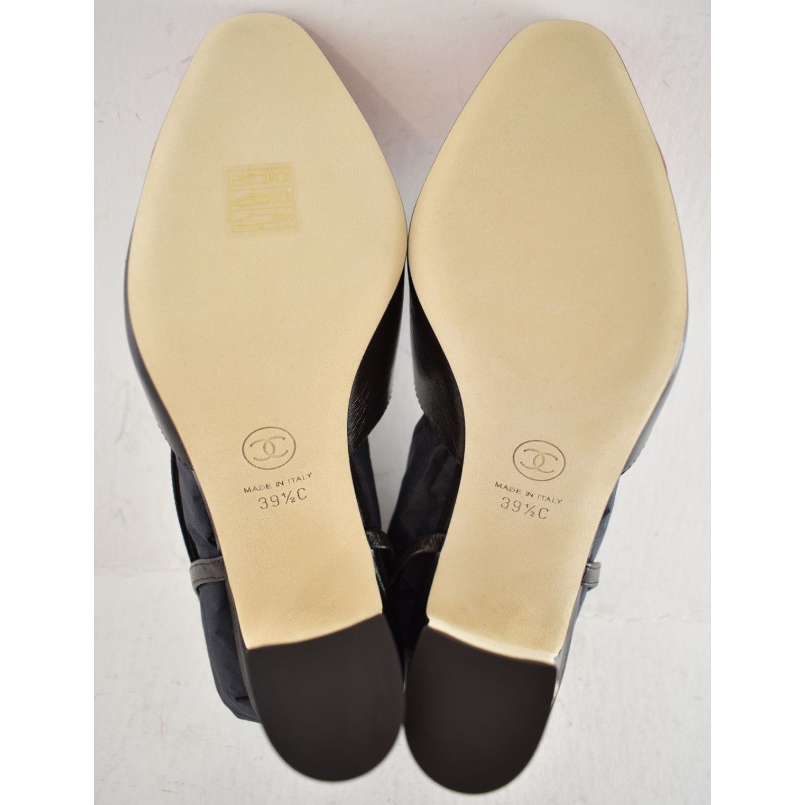 Chanel Chanel 26S Dark Brown Red CC Slingback Block Heel Pump 39.5c Size US 9.5 / IT 39.5 - 19 Thumbnail