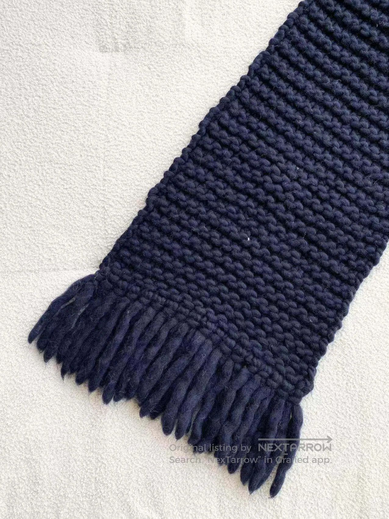 Fendi Fendi Letter logo scarf| Size ONE SIZE - 4 Thumbnail