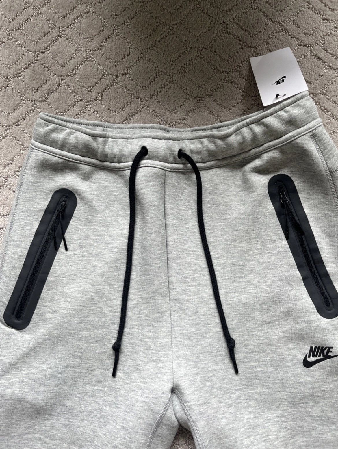 Nike Small men’s Nike tech pants Size US 30 / EU 46 - 3 Thumbnail