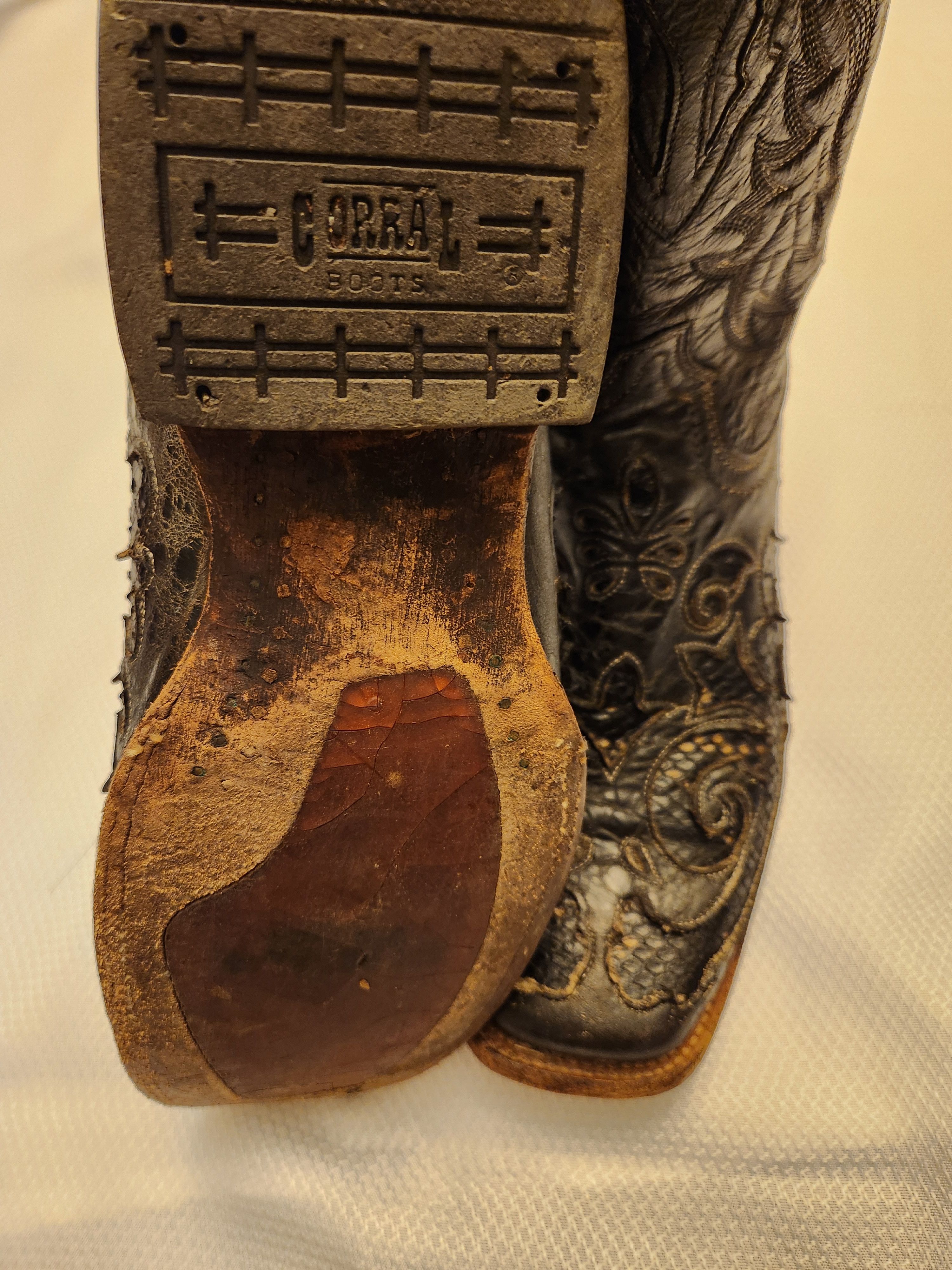 Corral Vintage Reptile Inlay/Leather Overlay Western Boots Size US 9 / EU 42 - 3 Thumbnail