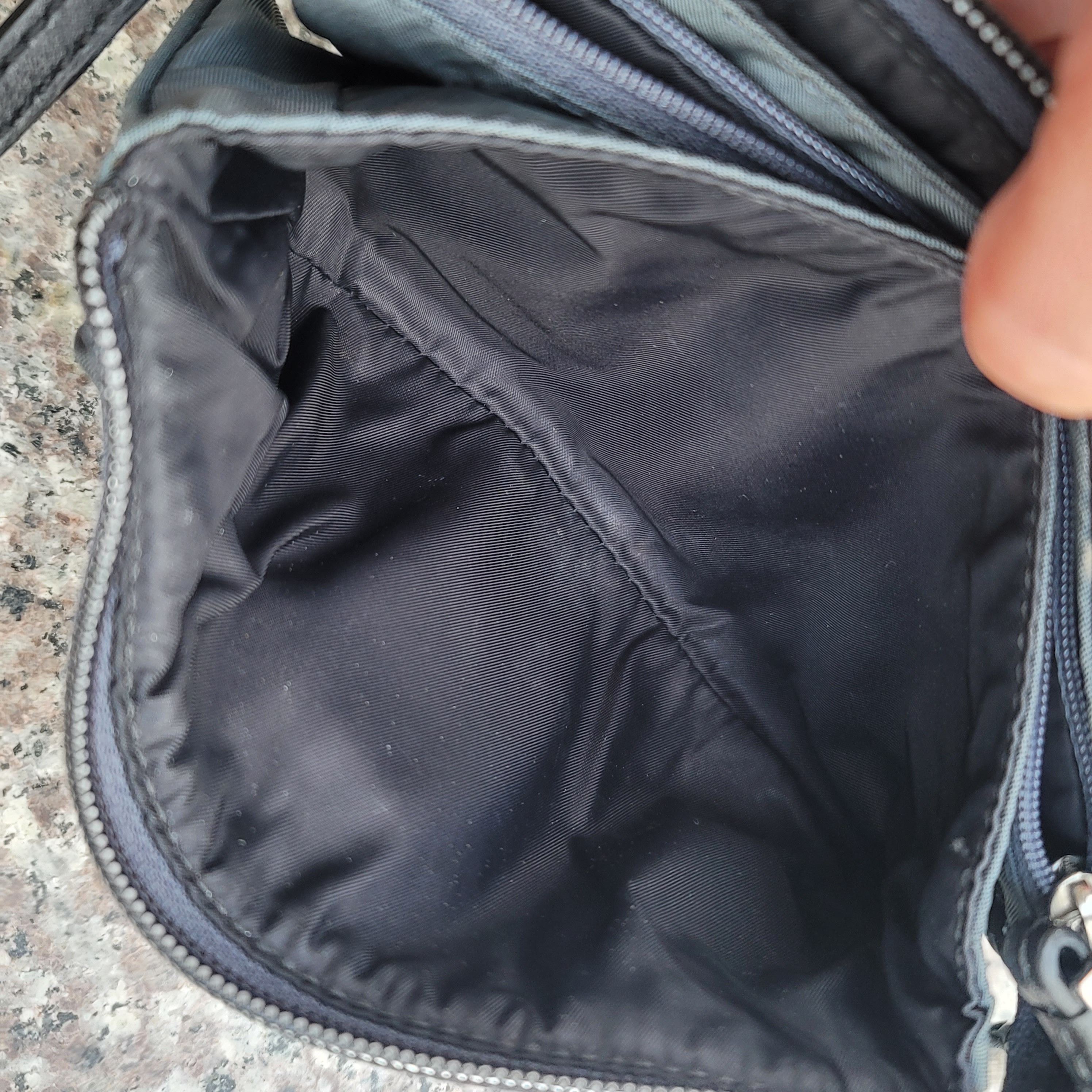 Tumi Tumi nylon wristlet Size ONE SIZE - 9 Thumbnail