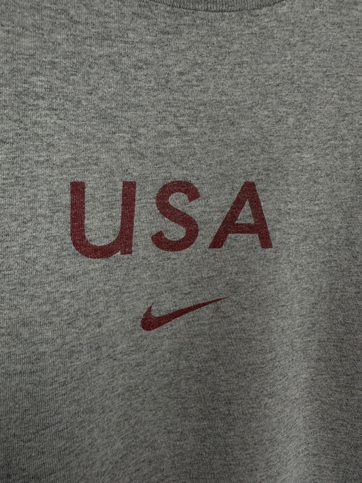 Nike Vintage Nike USA Center Swoosh Logo T Shirt Tee 90s Size US S / EU 44-46 / 1 - 5 Thumbnail
