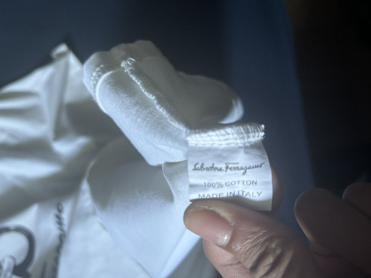 Salvatore Ferragamo Salvatore Ferragamo V-Neck White Shirt Size US L / EU 52-54 / 3 - 3 Thumbnail