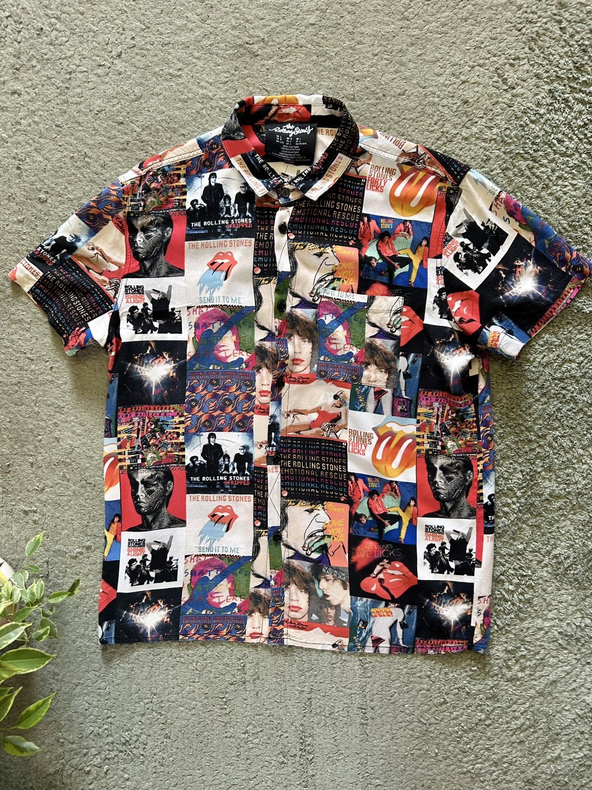 Band Tees The Rolling Stones 2018 All Over Print Button Up Shirt Size US L / EU 52-54 / 3 - 1 Thumbnail