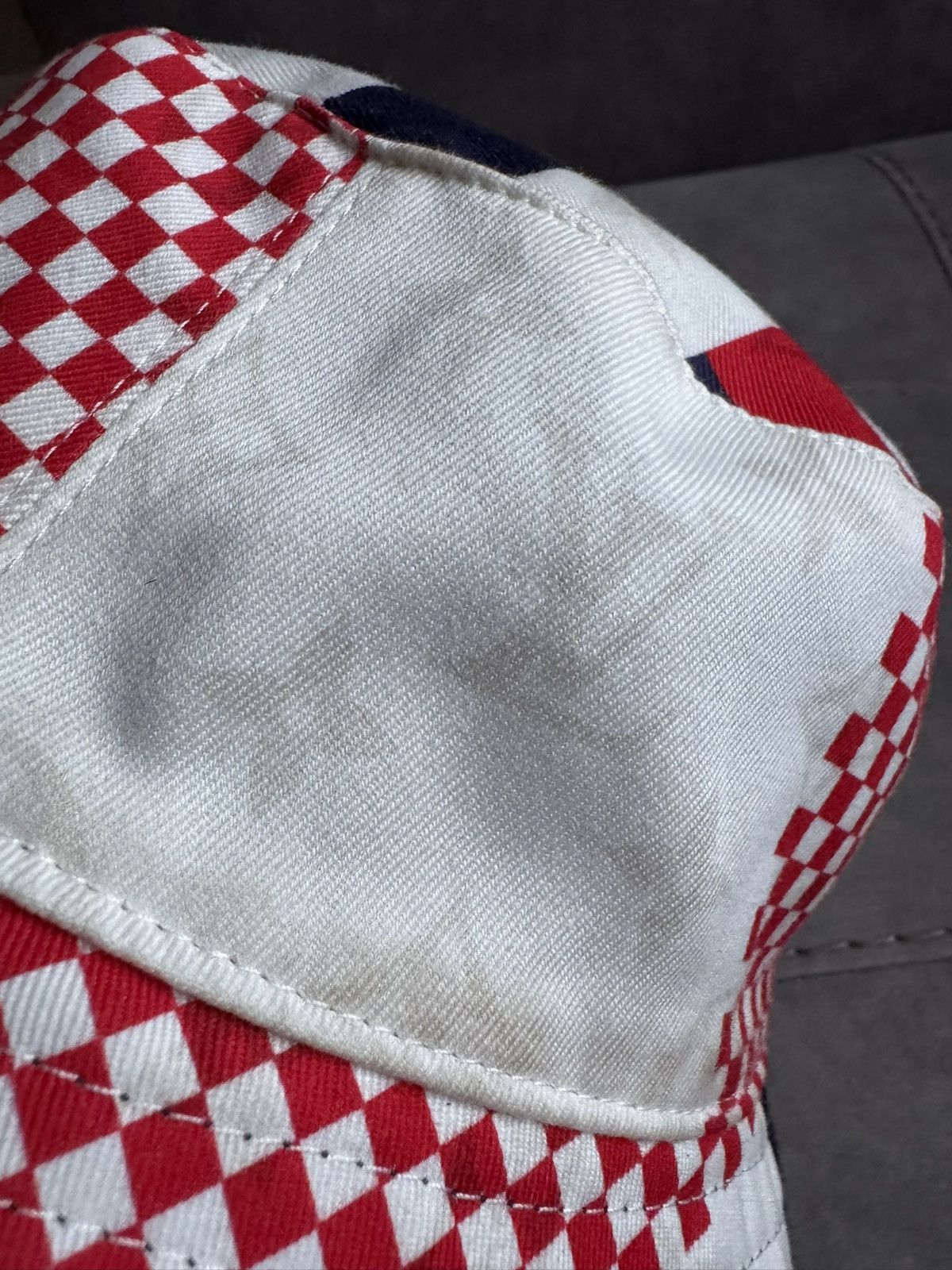 Louis Vuitton LOUIS VUITTON reversible bucket hat study description photos Size ONE SIZE - 25 Thumbnail