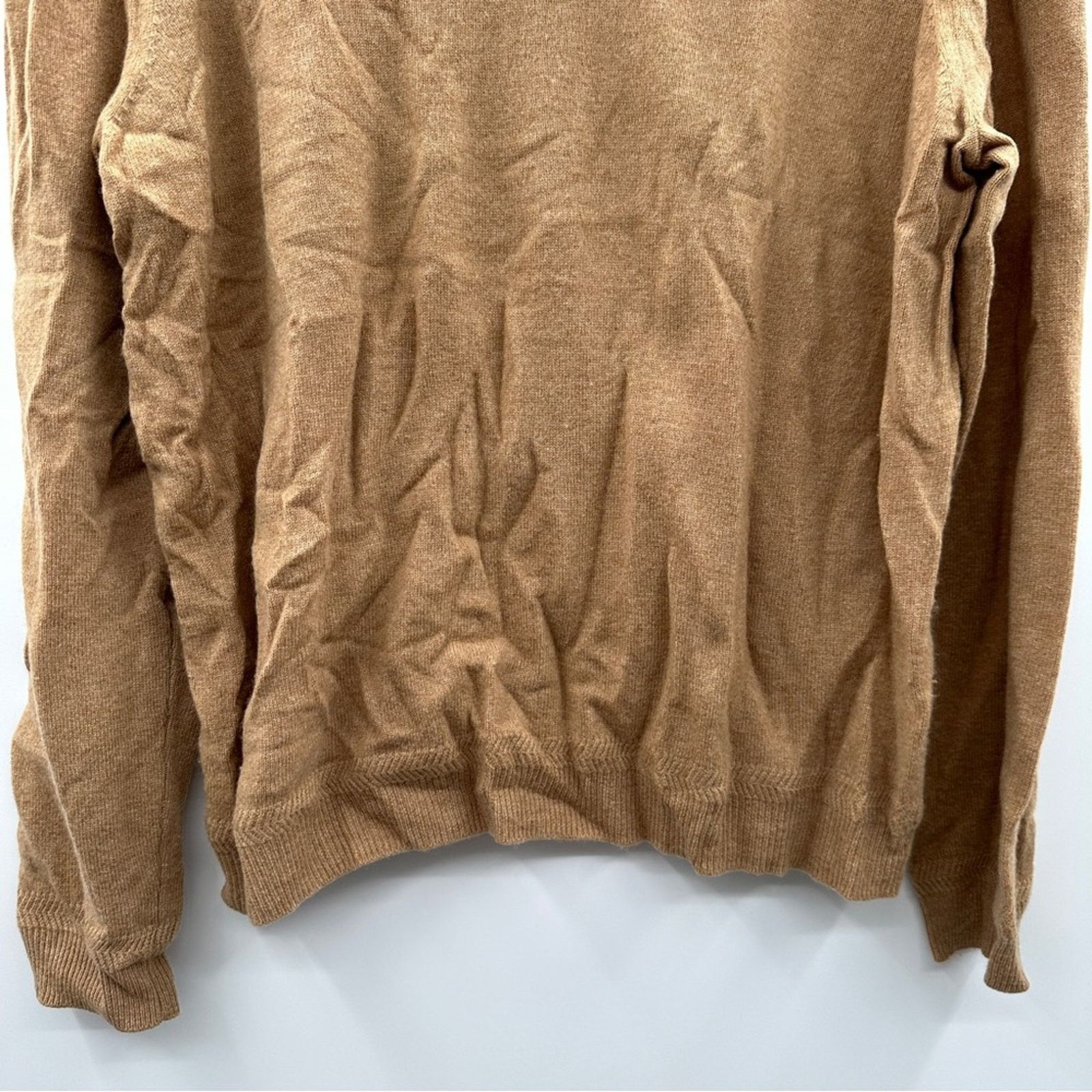 Nordstrom John W. Nordstrom Cashmere Tan Long Sleeve V Neck Sweater L Size US L / EU 52-54 / 3 - 3 Thumbnail
