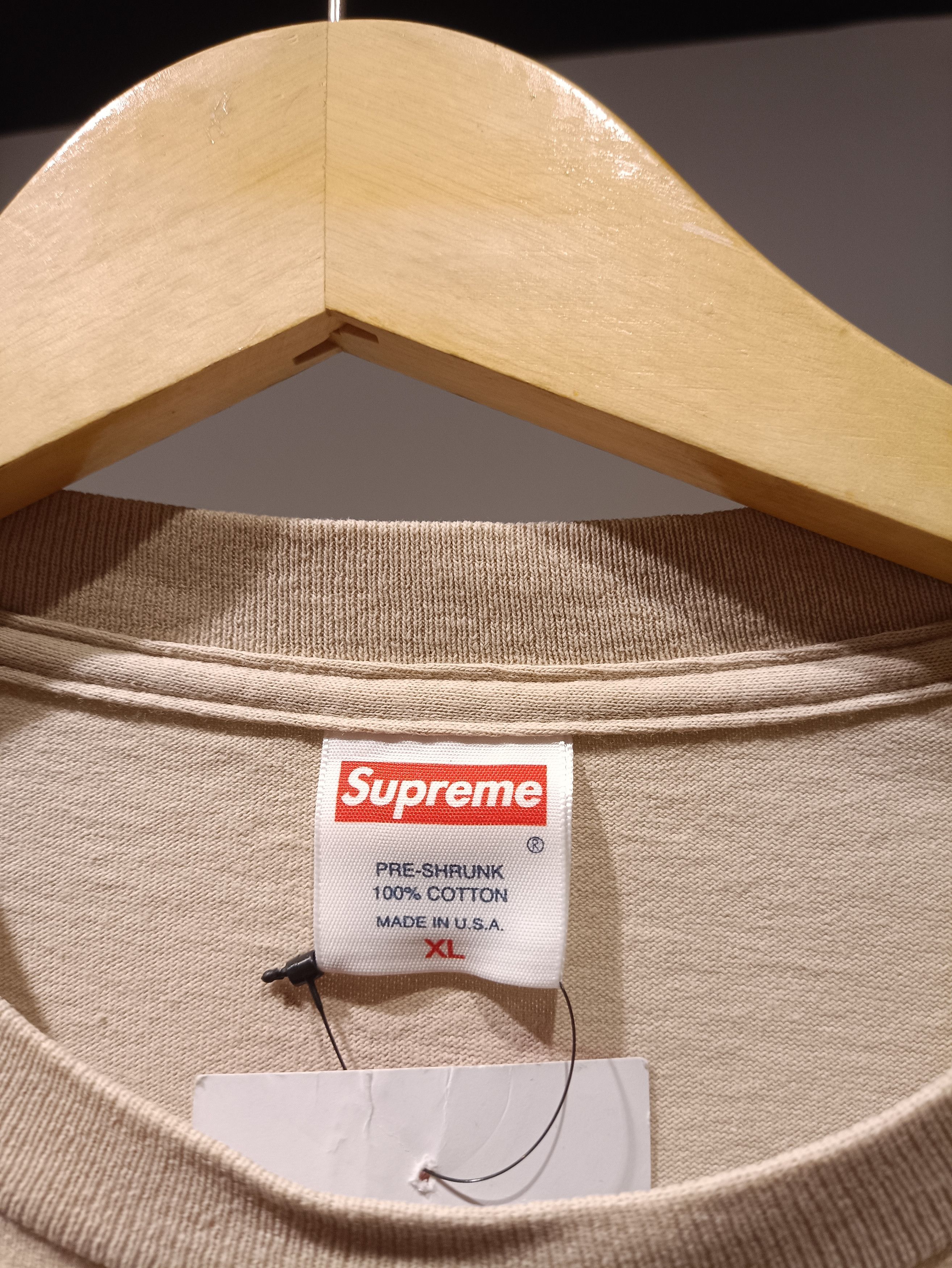 Supreme Supreme Big L Size US XL / EU 56 / 4 - 2 Thumbnail