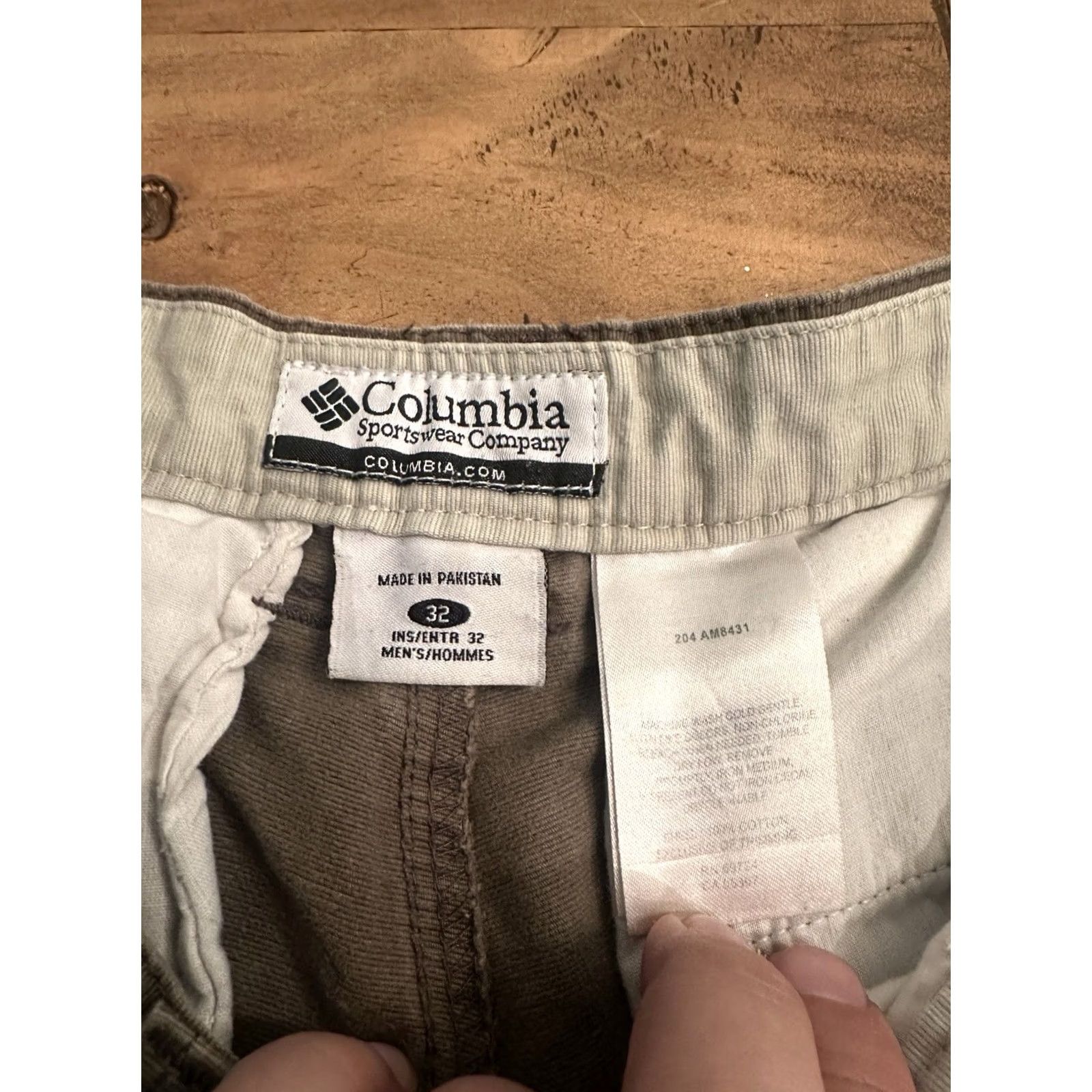 Vintage VINTAGE Columbia Sportswear Canvas Hiking Outdoor Cargo Pants Mens 32x30 Brown Beige Cargo Pants Regular Mens Size US 32 / EU 48 - 7 Thumbnail