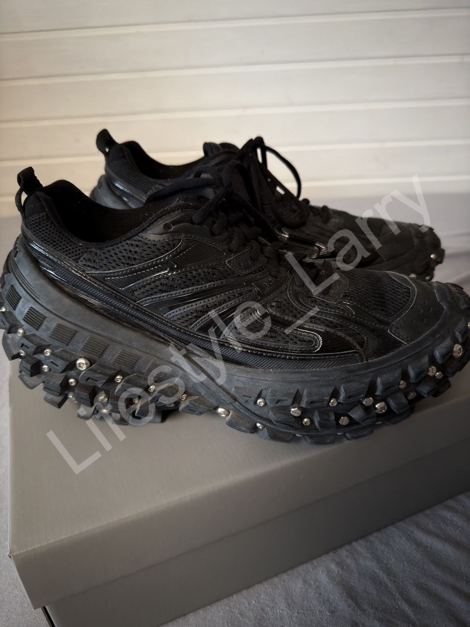 Balenciaga Balenciaga Defender Bouncer Screw Sneaker | Grailed