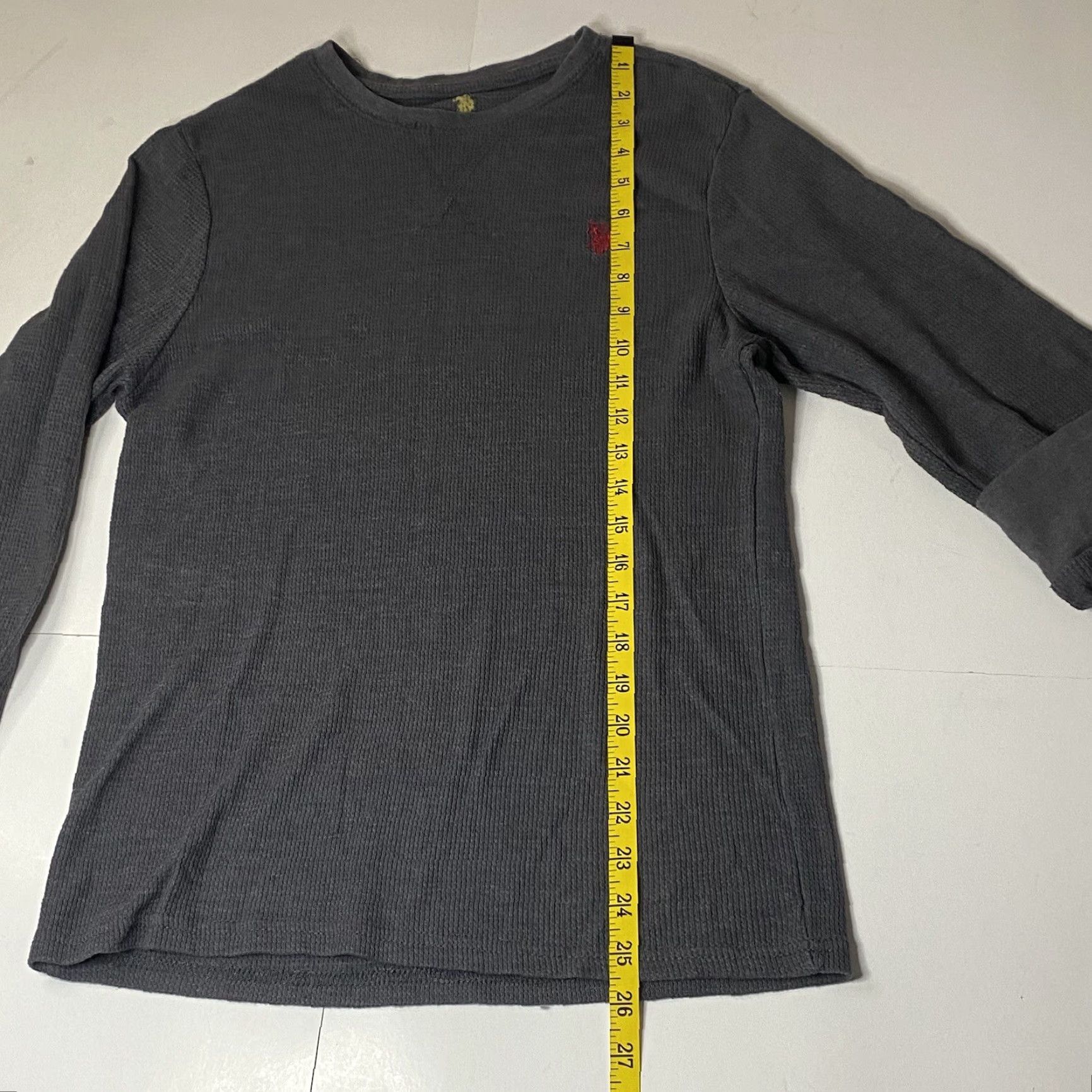 Vintage VINTAGE US Polo Assn Waffle-Knit Shirt Unisex Adults Small Gray Thermal Long Sleeve Pullover Crew Neck Size US S / EU 44-46 / 1 - 6 Thumbnail