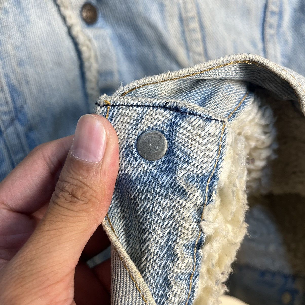 Levi's Vintage Clothing Vintage 1980's Levi's Sherpa Denim Jacket Size US M / EU 48-50 / 2 - 11 Thumbnail
