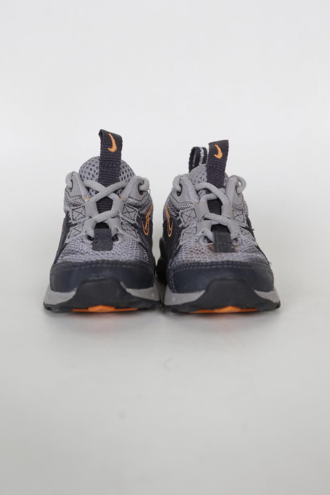 Nike 00's Nike ACG Grey Trail Shoe Size US 5 / EU 37 - 2 Thumbnail
