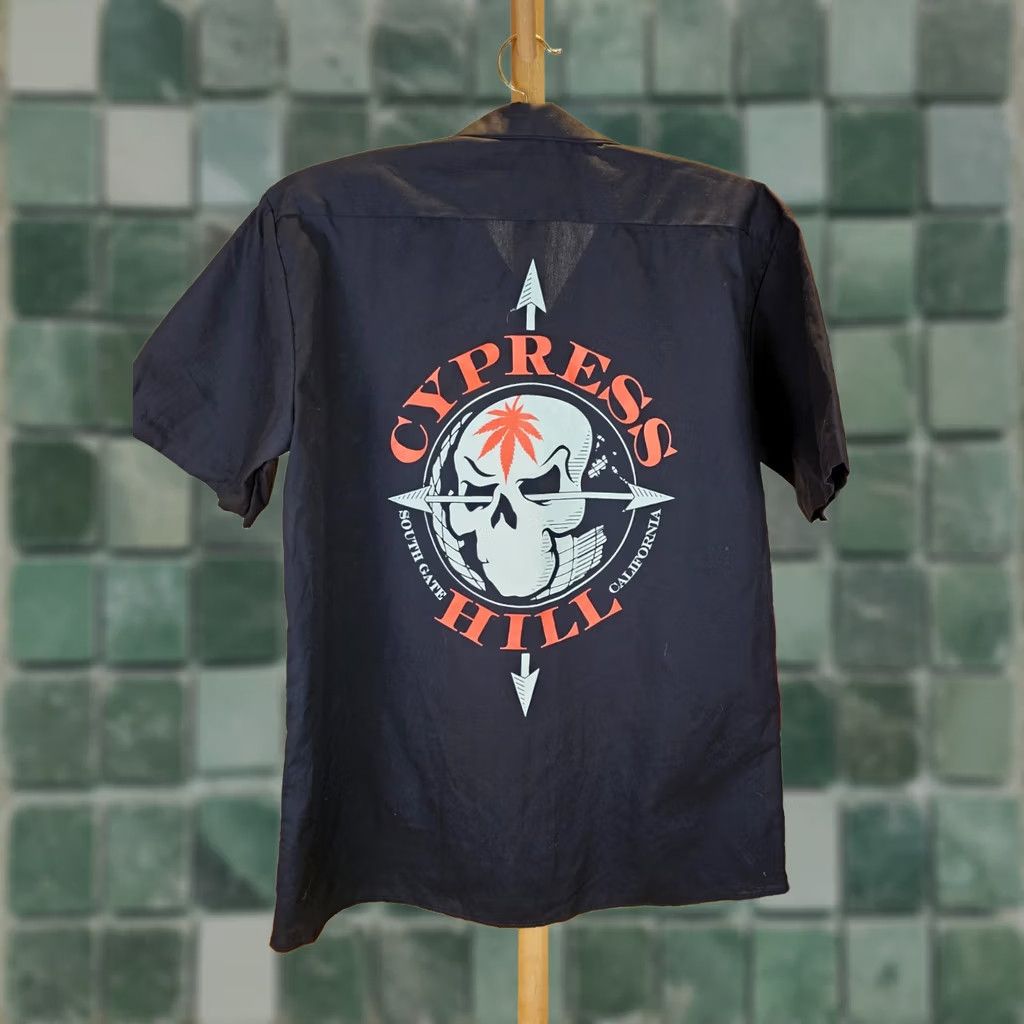 Dickies VINTAGE Dickies 90's CYPRESS HILL HIP HOP WORK SHIRT SZ LARGE Mens Short Sleeve Black Cotton Button-Up Regular Size L Size US L / EU 52-54 / 3 - 1 Thumbnail