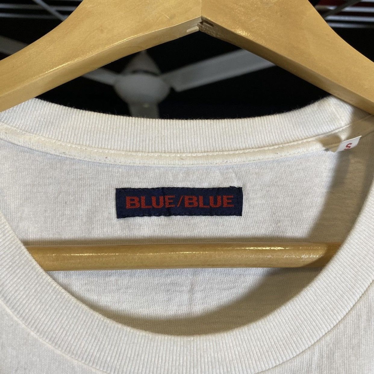 Blue Blue Japan 1990s VIntage BLUE BLUE JAPAN T-Shirt Tee RARE DESIGN Size US S / EU 44-46 / 1 - 8 Thumbnail