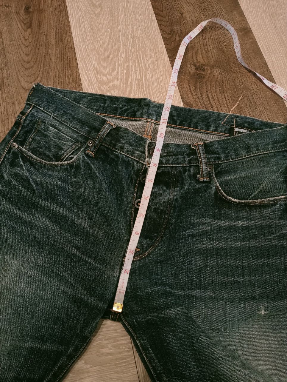 KURO JAPANESE KURO DIAMANTE SELVEDGE CROPPED JEANS Size US 33 - 14 Thumbnail