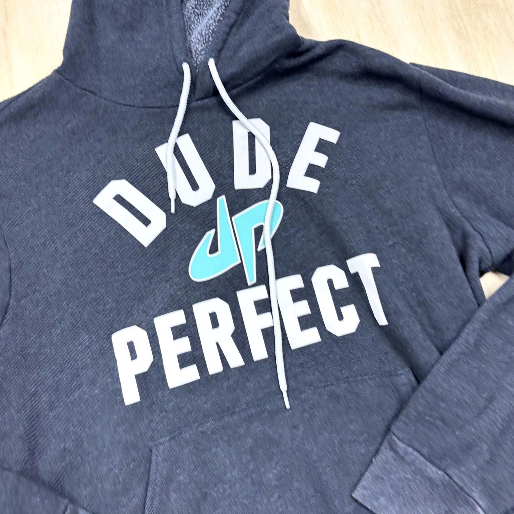 Vintage Dude Perfect Hoodie Mens Large Gray Fleece Lined Pullover Graphic Sweatshirt Size US L / EU 52-54 / 3 - 2 Thumbnail