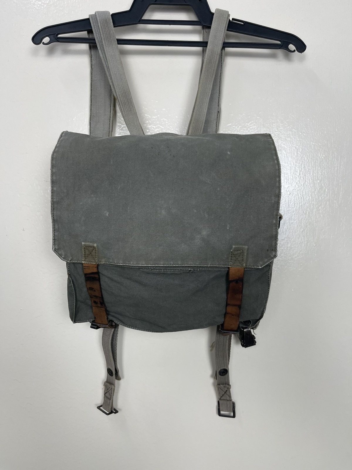 Bag x Military Yugoslavian Military 2Way Backpack And Sling M77 Rucksack in Green, Men's