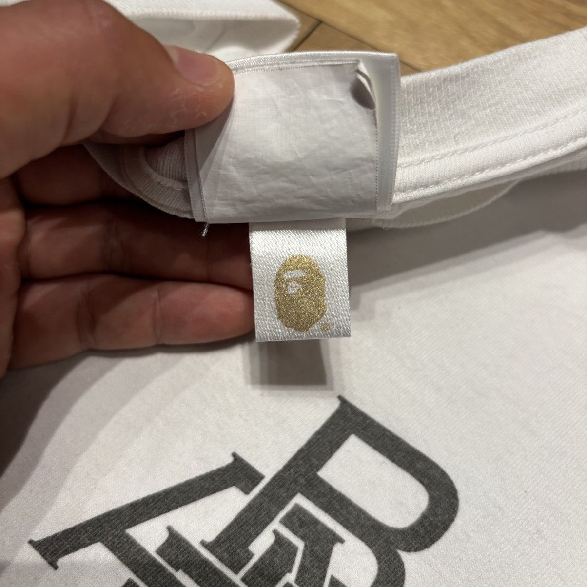 Bape Bape Graffiti Logo Tee Size US M / EU 48-50 / 2 - 7 Thumbnail