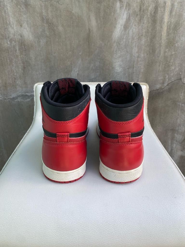 Nike 1994 Jordan 1 Breds Size US 8 / EU 41 - 4 Thumbnail