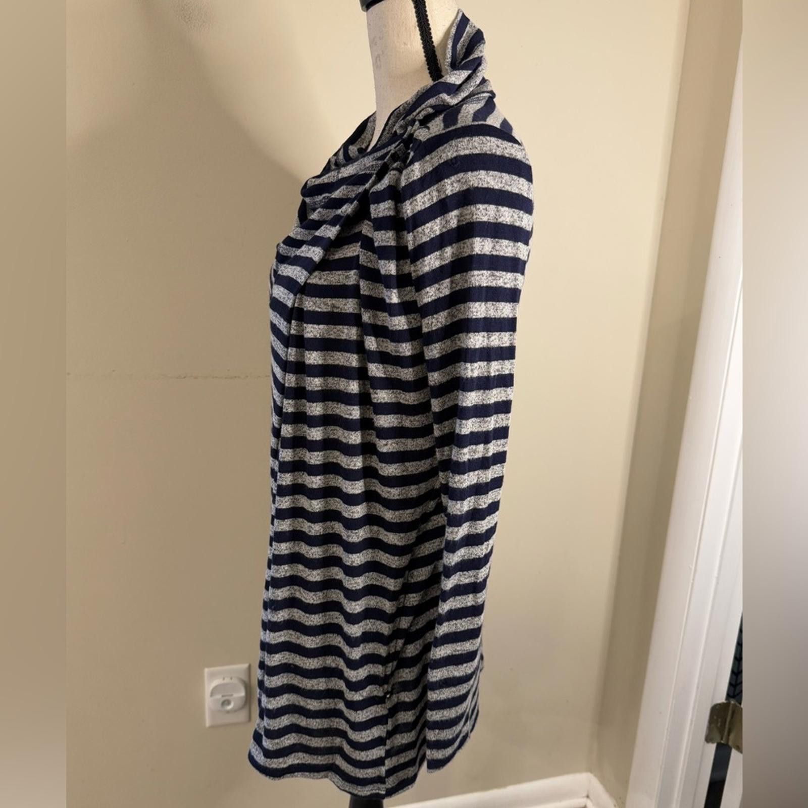 Other Stella & Dot navy blue & gray long line cardigan SZ XS Size XS / US 0-2 / IT 36-38 - 2 Thumbnail