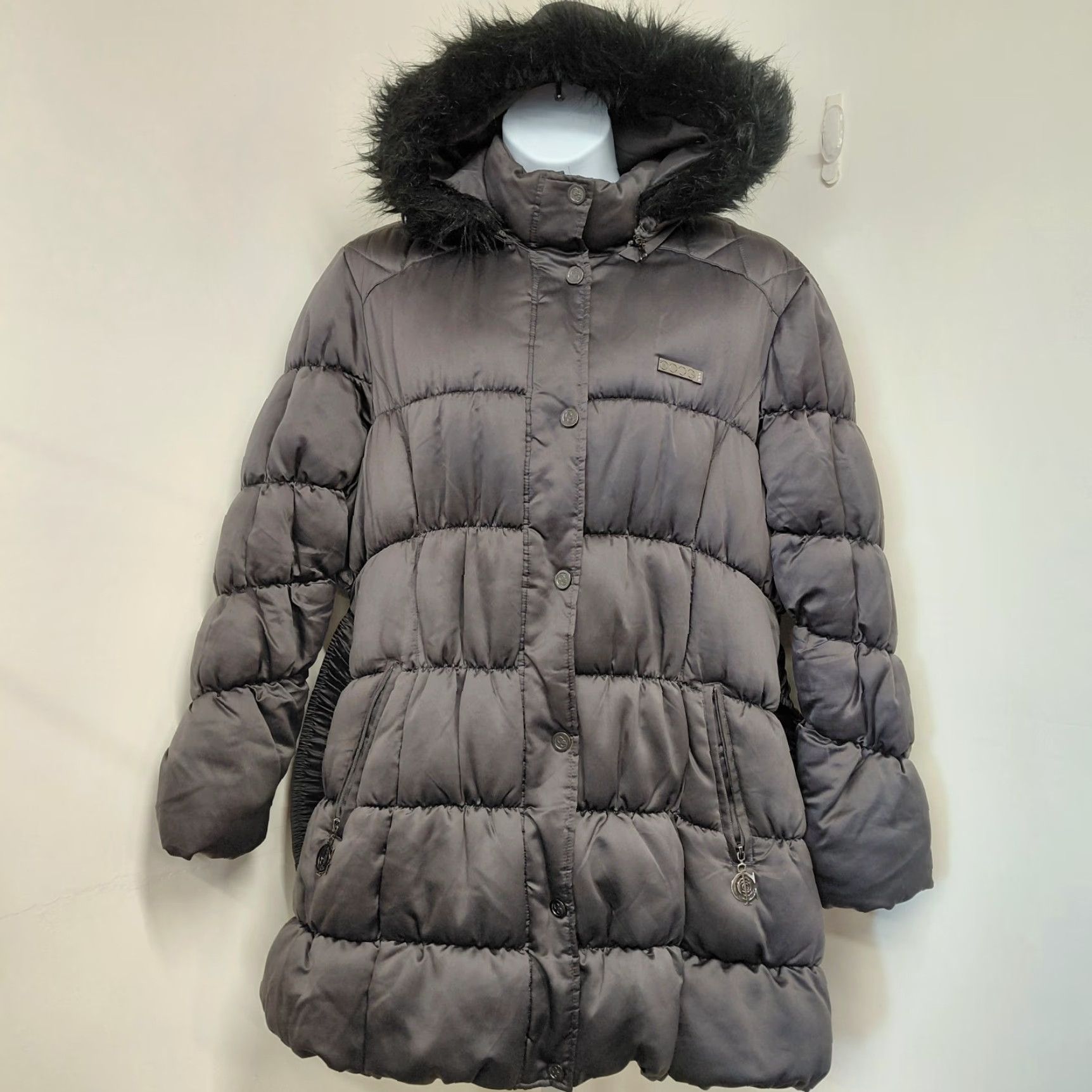 Coogi **VINTAGE COOGI Women's Size 2X Brownish Black Puffer Coat** User: **Vintage COOGI Women's Size 2X Brownish Black Puffer Jacket** Size XXL / US 16-18 / IT 52-54 - 2 Thumbnail