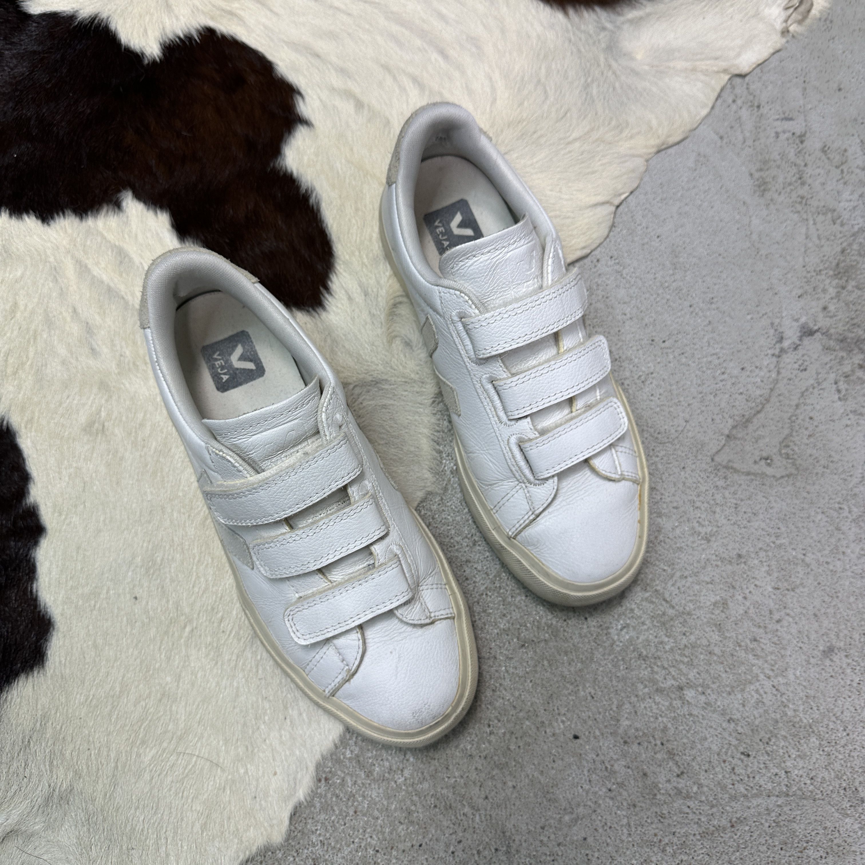 Veja Vintage Leather Streetwear Sporty Velcro Veja Sneakers Y2K Size US 9 / IT 39 - 2 Thumbnail