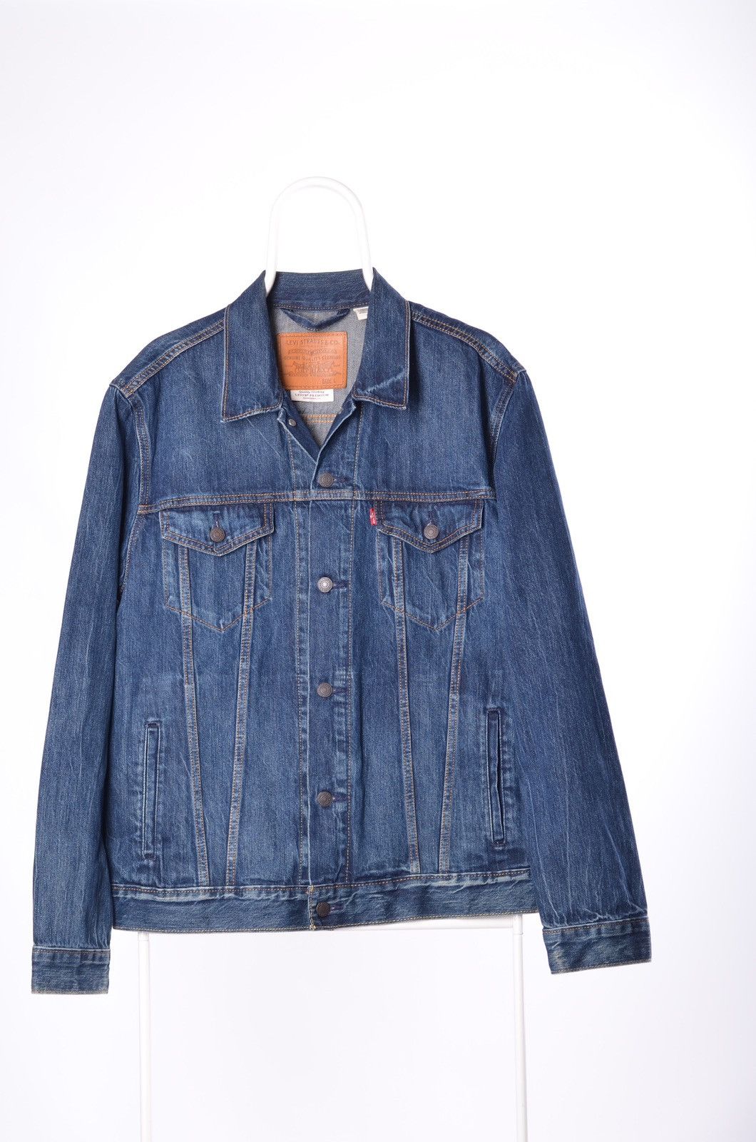 Levi's Levis Premium denim jacket size L Size US L / EU 52-54 / 3 - 1 Thumbnail