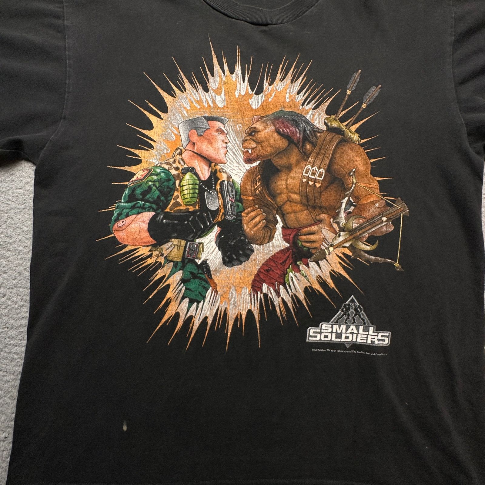 Vintage AUTHENTIC Vintage 1998 Small Soldiers T-Shirt Mens Large Size US L / EU 52-54 / 3 - 14 Thumbnail
