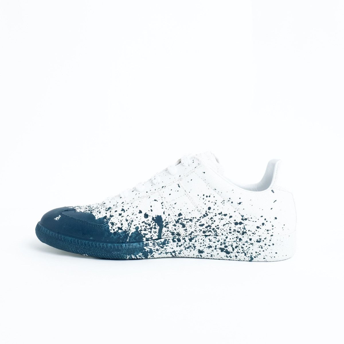 Maison Margiela Maison Margiela Replica 'Paint Splatter - White Oil Blue' Size US 10 / IT 40 - 1 Thumbnail