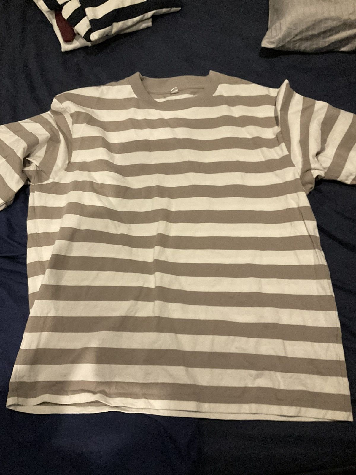 Uniqlo Uniqlo clothing bundle Size US L / EU 52-54 / 3 - 4 Thumbnail