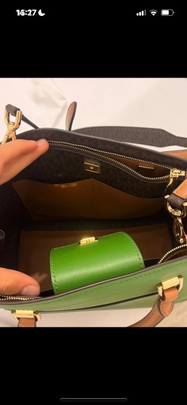 Michael Kors Michael Kors Handbag Green Brown Leather Size ONE SIZE - 15 Thumbnail
