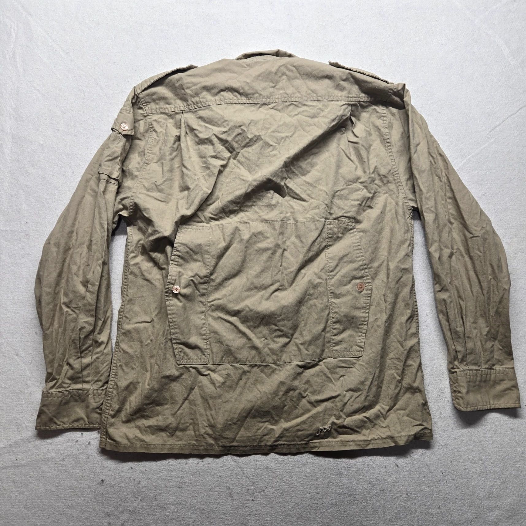 Orvis Orvis Shirt Brown Button-Down Pockets Outdoors Hiking Adult Men's L Brown Button-Down Shirt for Men L Size US L / EU 52-54 / 3 - 7 Thumbnail