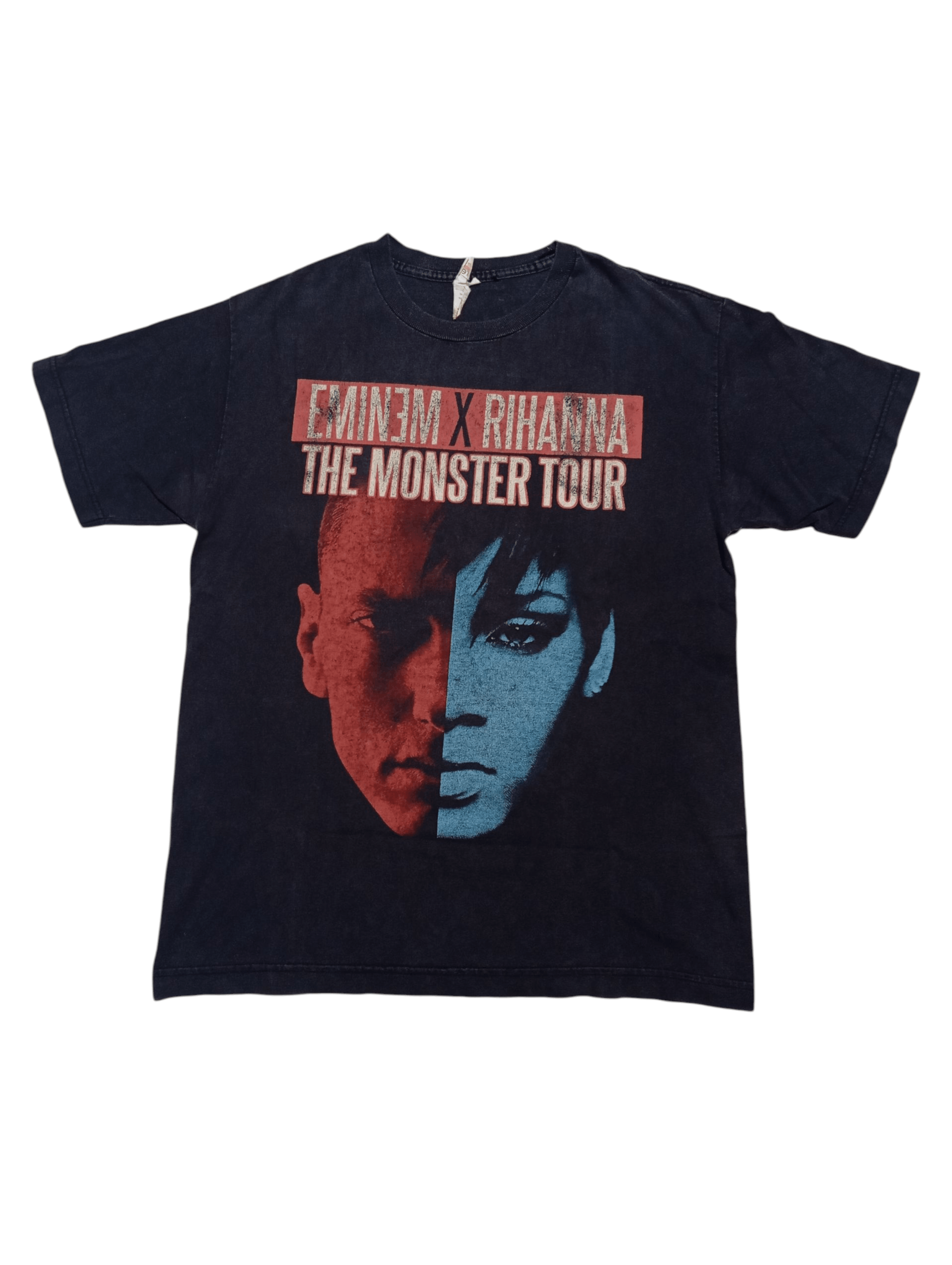 Band Tees Eminem x Rihanna The Monster Tour 2014 Shirt Size US M / EU 48-50 / 2 - 2 Thumbnail