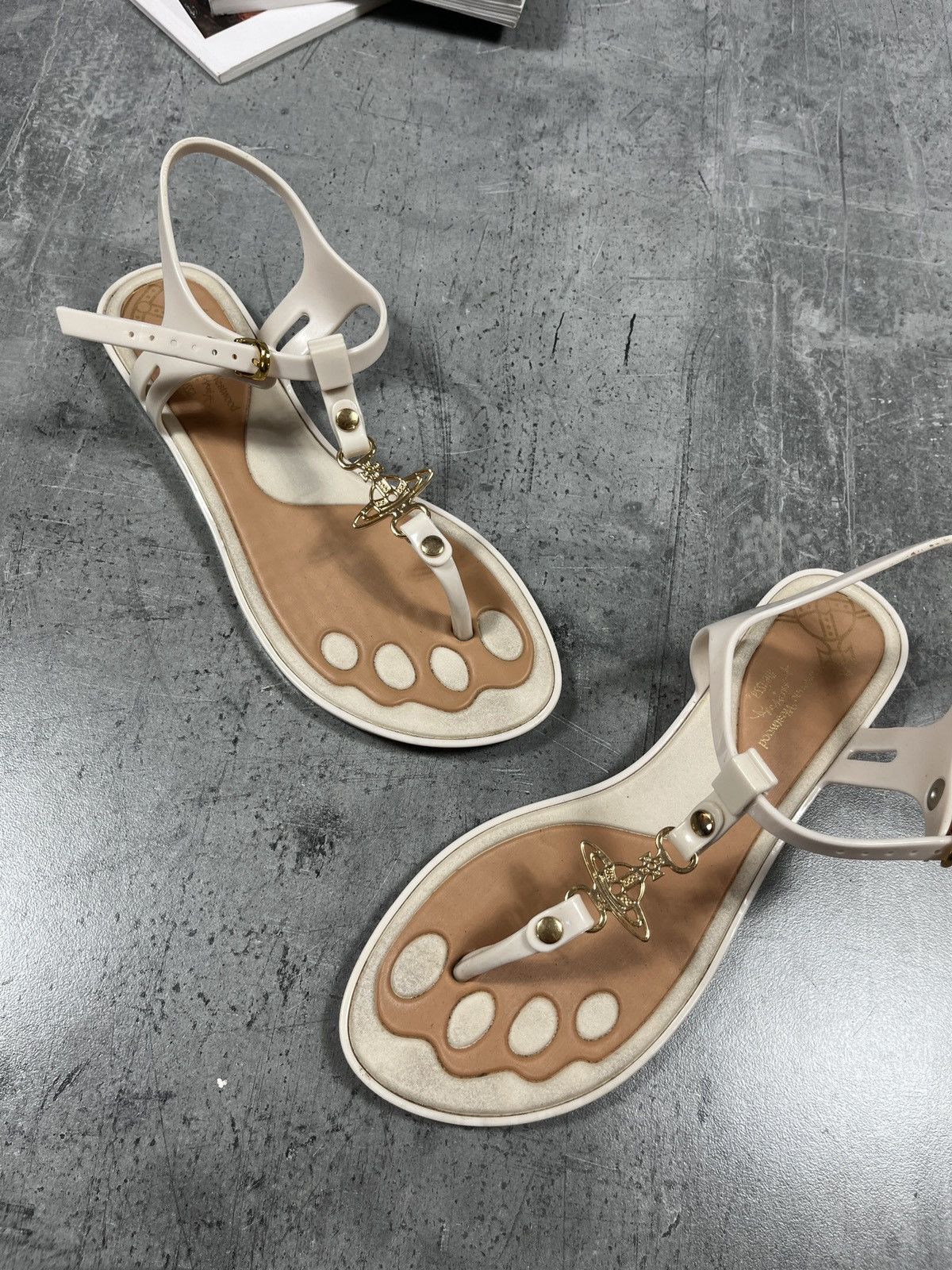 VIVIENNE WESTWOOD Anglomania Melissa Flip Flop Sandal