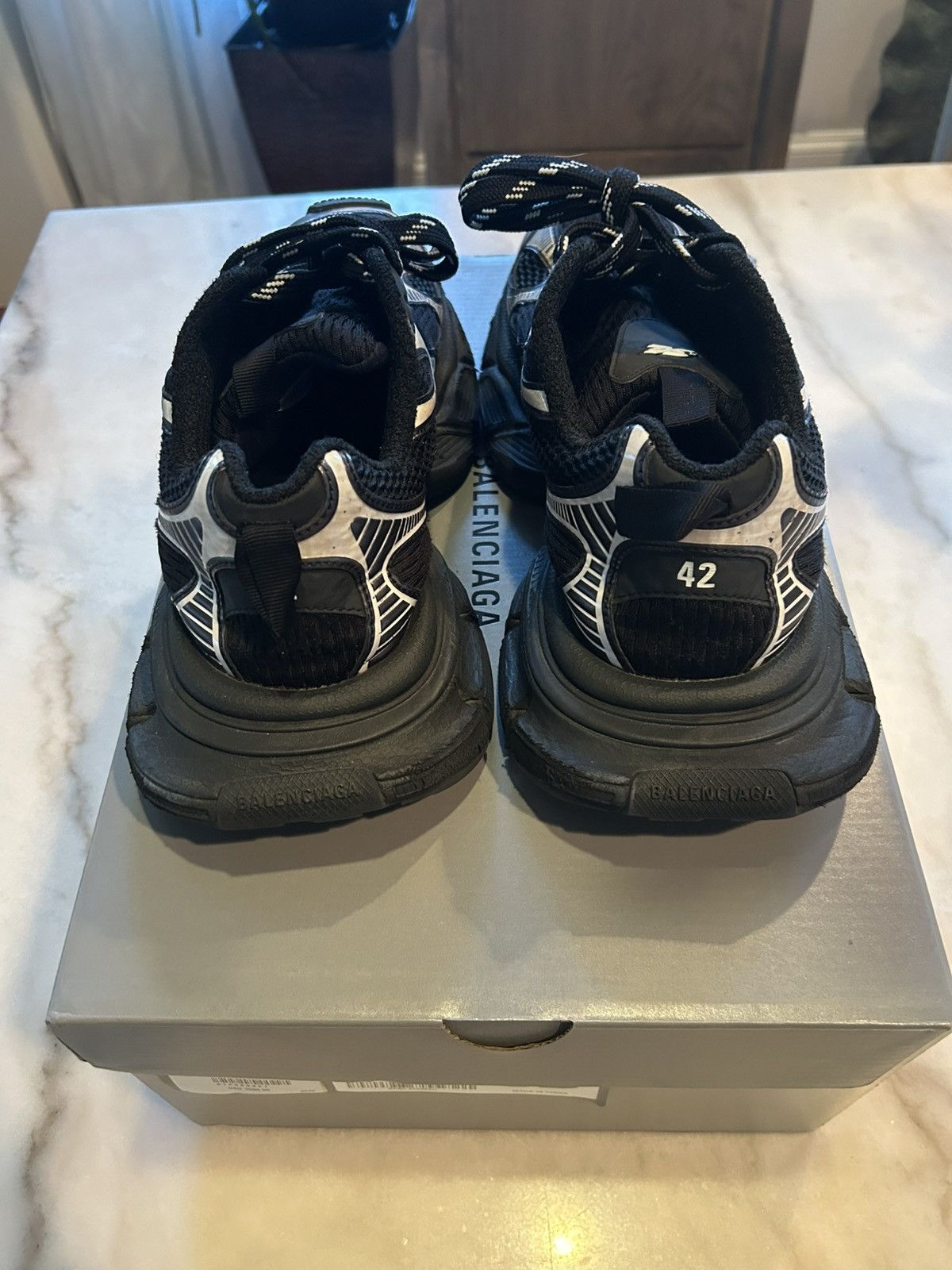 Balenciaga Balenciaga 3xl Black/White Size US 10 / EU 43 - 4 Thumbnail