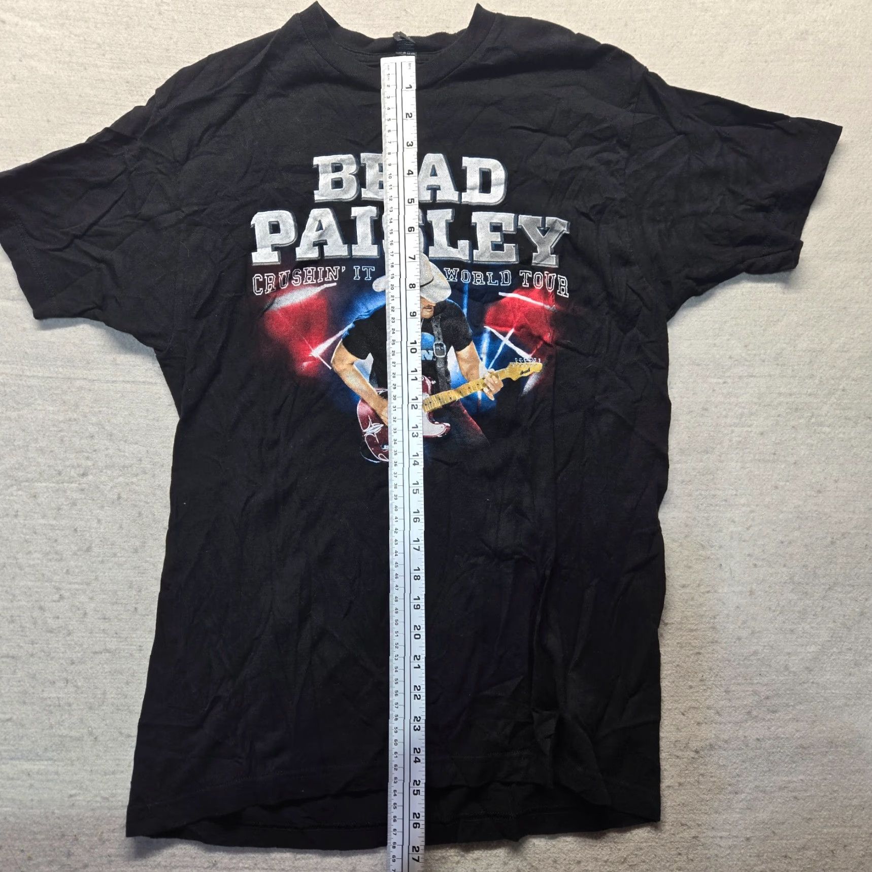 Anvil Brad Paisley Crushin’ It World Tour T-Shirt Mens L Black Short Sleeve Cotton Anvil Crew Neck 2-Sided Concert Shirt Size US L / EU 52-54 / 3 - 7 Thumbnail