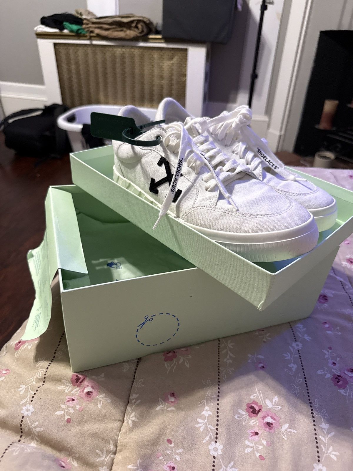 Off-White Off-White c/o Virgil Abloh Size US 11 / EU 44 - 1 Thumbnail