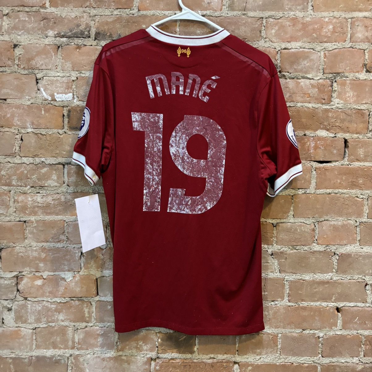New Balance $120 New Balance Liverpool FC Mane #19 Soccer Jersey Size US L / EU 52-54 / 3 - 6 Thumbnail